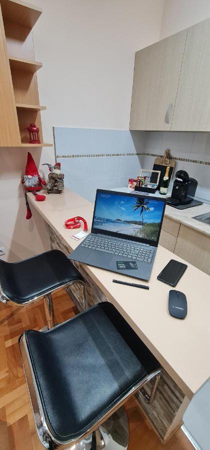 Design Apartment Business Lux 4 Star "Rio" Completely Business Lux Place In The City Center & Free Included Industry Optical Wifi & Netflix & Keyless Code Entry & Full Smart App & Kitchen & Washing Machine & Wide Terrace & Secure 2 Parking Place Ćuprija المظهر الخارجي الصورة