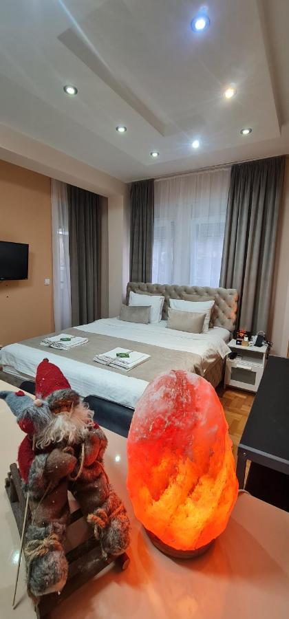 Design Apartment Business Lux 4 Star "Rio" Completely Business Lux Place In The City Center & Free Included Industry Optical Wifi & Netflix & Keyless Code Entry & Full Smart App & Kitchen & Washing Machine & Wide Terrace & Secure 2 Parking Place Ćuprija المظهر الخارجي الصورة